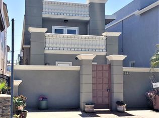 128 13th St APT C, Seal Beach, CA 90740