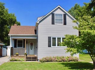 811 E McKinley St, Belleville, IL 62220