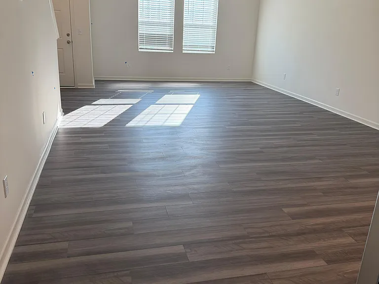 3030 Fulong Dr — Photo 2