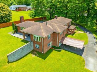 131 Copenhaver St, Marion, VA 24354