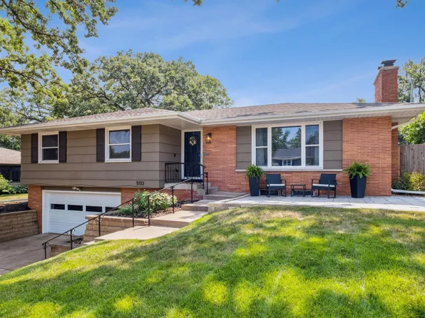 5133 Abercrombie Dr, Edina, MN 55439
