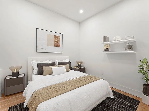 5th image of 280 Suydam St APT 1R