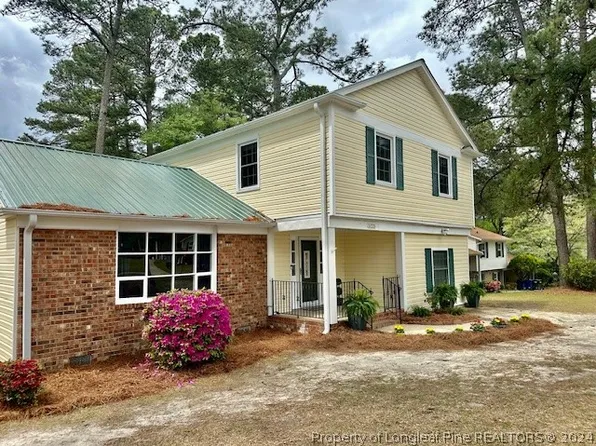 5225 Hidden Valley Pl, Fayetteville, NC 28311