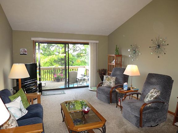 4th image of 1421 7th St NW #41