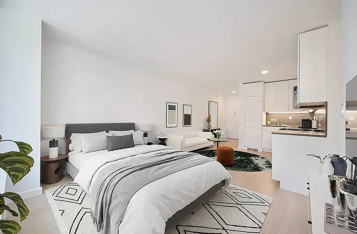 70 West 37th Street — Photo 1