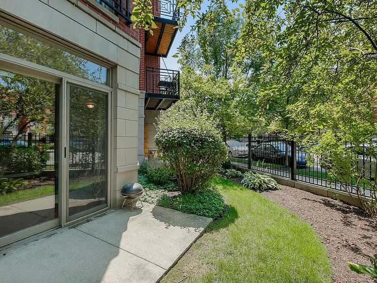 1407 S Halsted St #1B — Photo 7