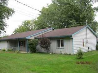 62 Spring St, Elyria, OH 44035