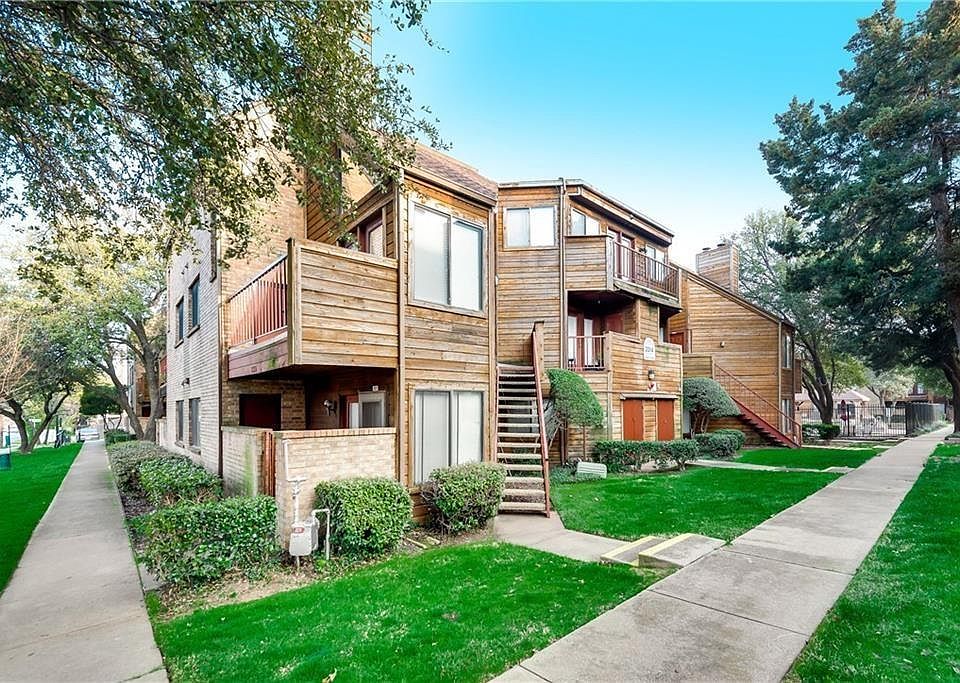 1st image of 2314 Bamboo Dr