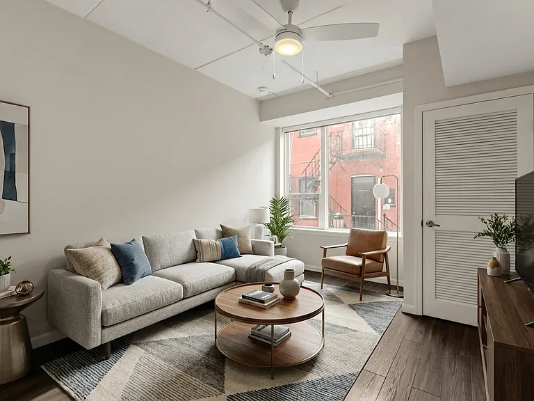Gallery 118 — Photo 26