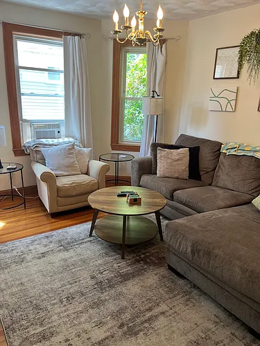 41 Montfern Ave Photo 1