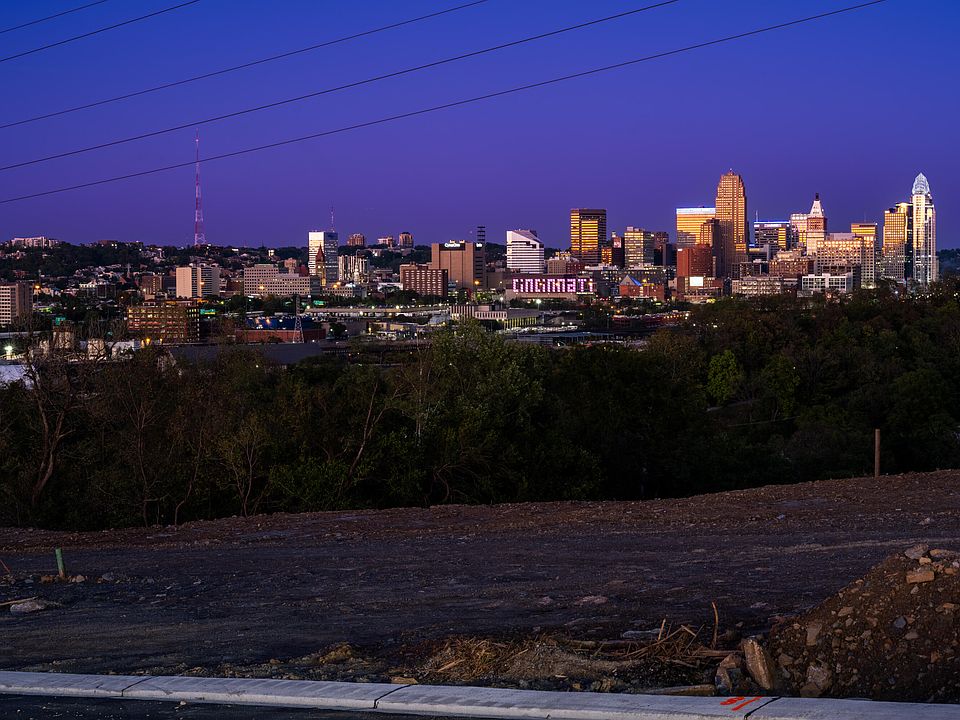 2nd image of 236 Junction Way