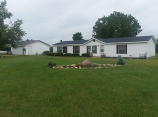 1855 S 935 E, Angola, IN 46703