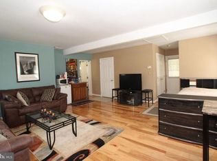 3459 Little Hunting Creek Dr #G, Alexandria, VA 22309