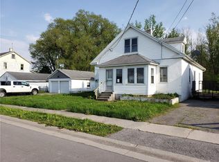 21 Garibaldi Ave, Oakfield, NY 14125