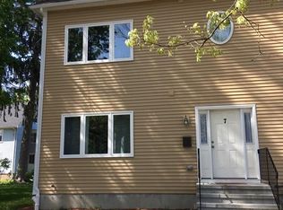 7 Walnut St #7, Needham, MA 02492