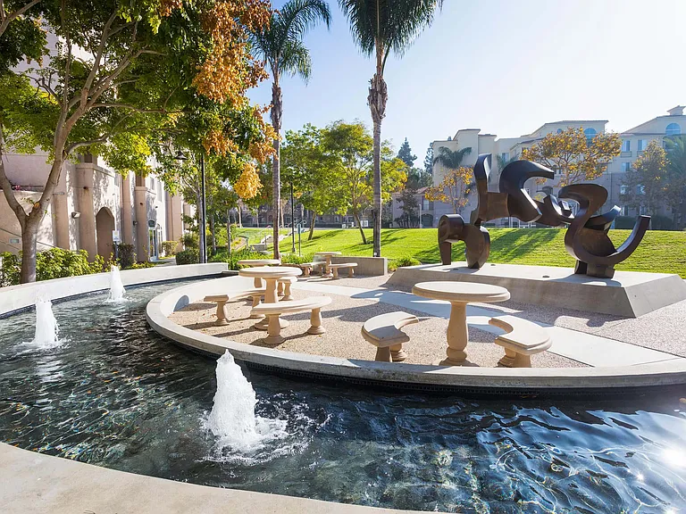 La Jolla Crossroads Apartments — Photo 20