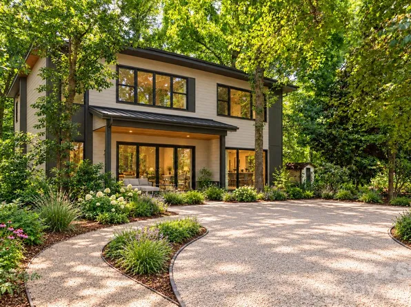 30-32 34 Harnett St, Asheville, NC 28806