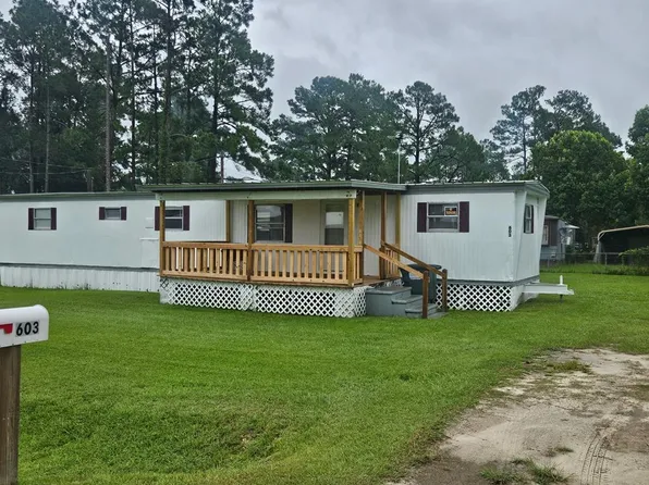 603 Briarcliff Dr, Nashville, GA 31639