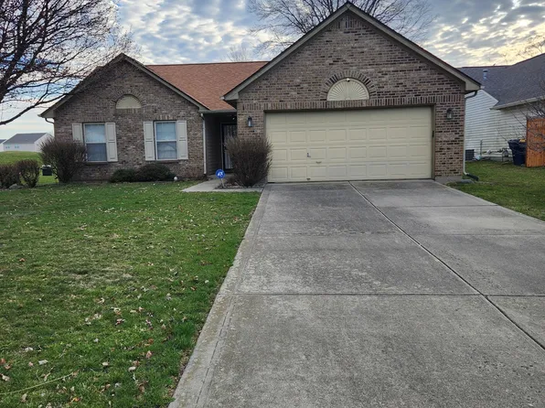 5233 Birmingham Dr, Indianapolis, IN 46235