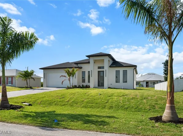 2726 NW 5th Ter, Cape Coral, FL 33993