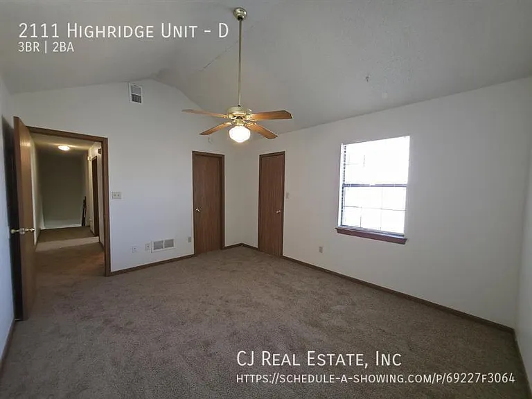 2111 Highridge Dr #D — Photo 8