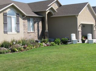 7992 W Marwari Rd, Magna, UT 84044