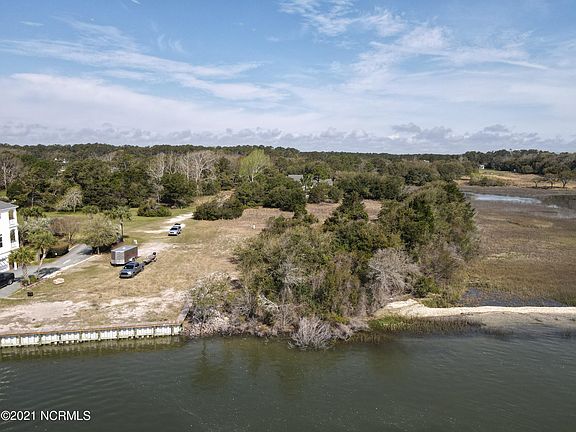 5th image of 1724 Long Shore Dr SW