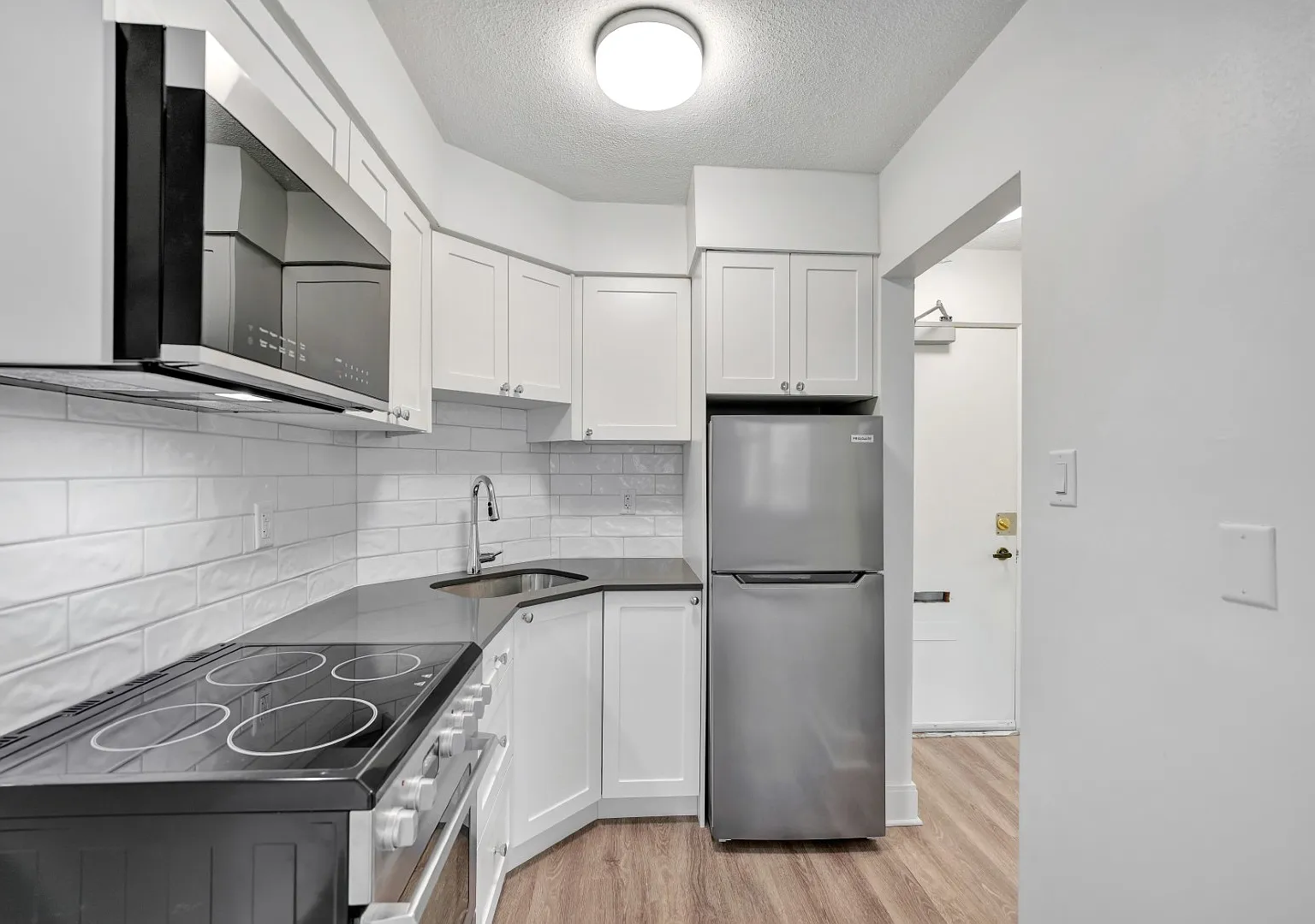 1175 Haro Street — Photo 1