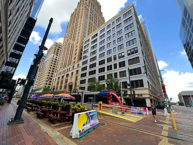 100 W Cavalcade St — Photo 21