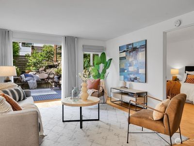 919 2nd Avenue W #103, Seattle, WA, 98119