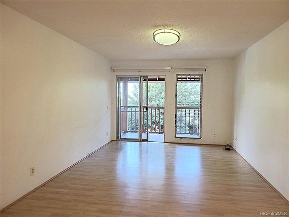 4th image of 98-1390 Koaheahe Pl APT 146
