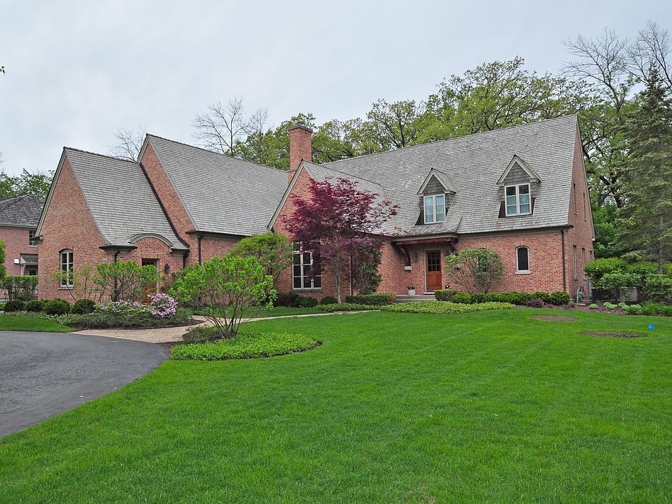 1st image of 630 Meadowood Dr