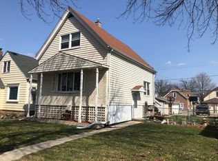 3140 S 8th St, Milwaukee, WI 53215