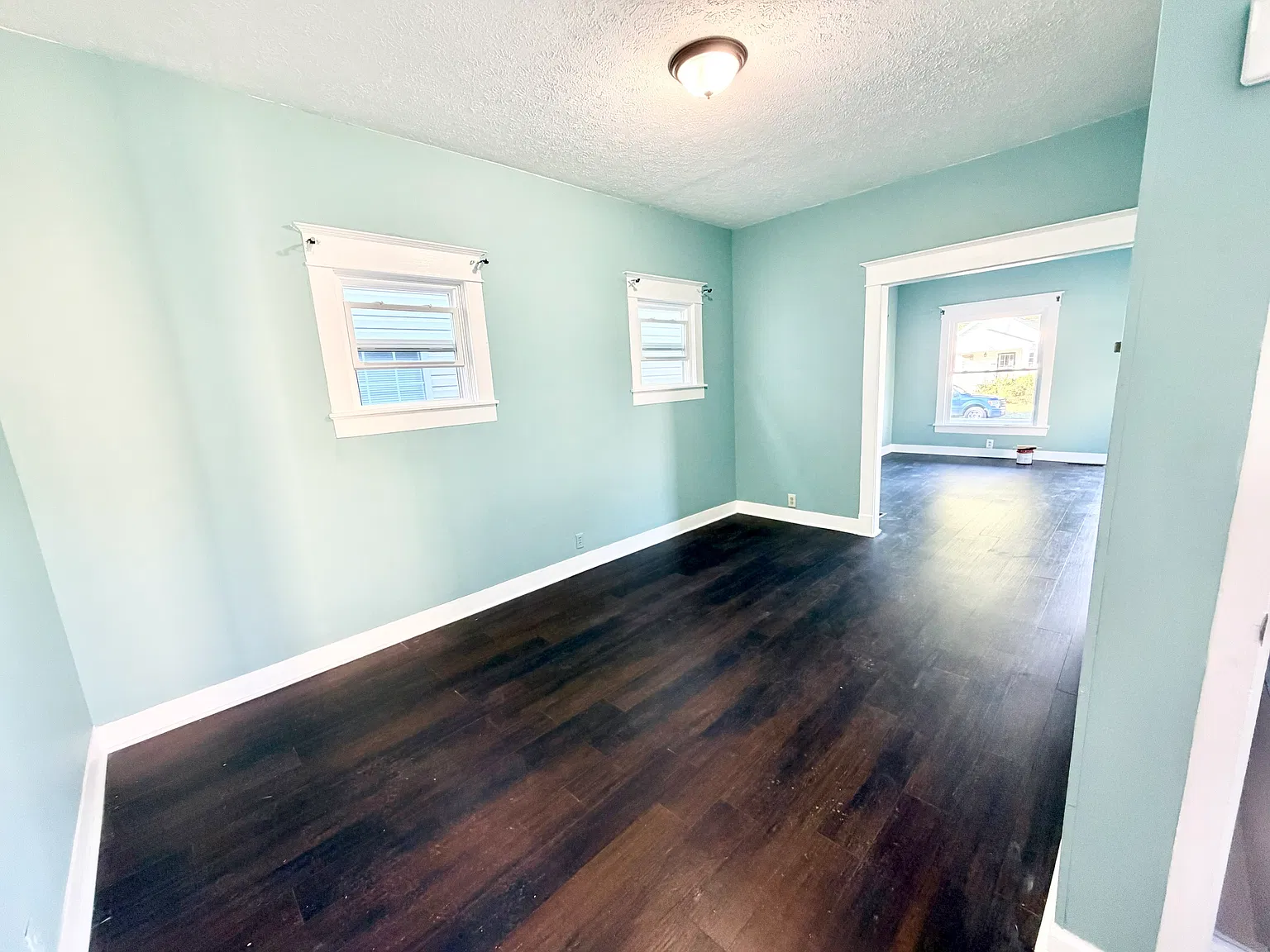 4018 Grand Avenue - 1 — Photo 2