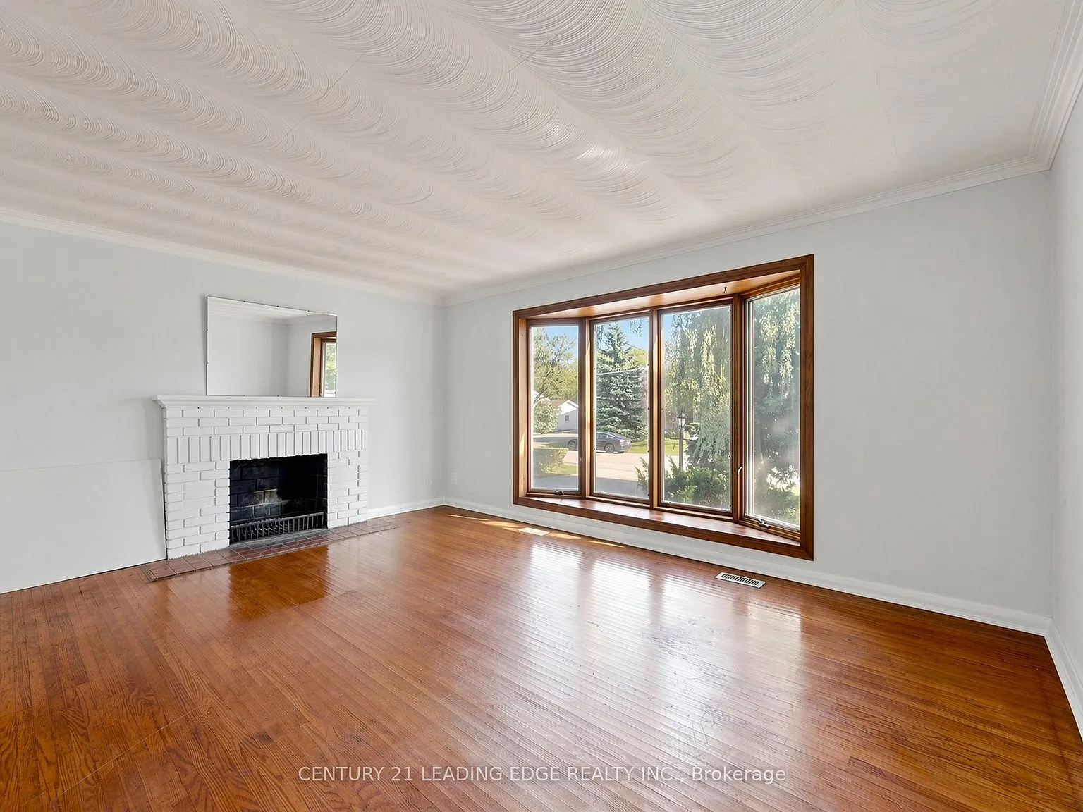4 bed, $3,000 — Photo 4