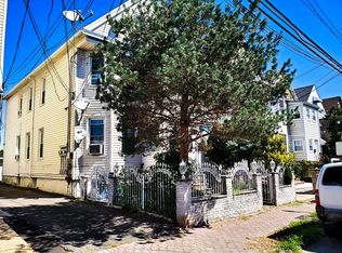 1035 Louisa St, Elizabeth, NJ 07201