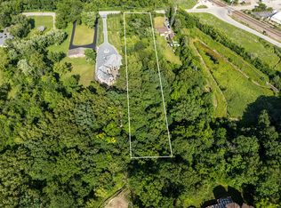 11S110 Madison St, Burr Ridge, IL 60527