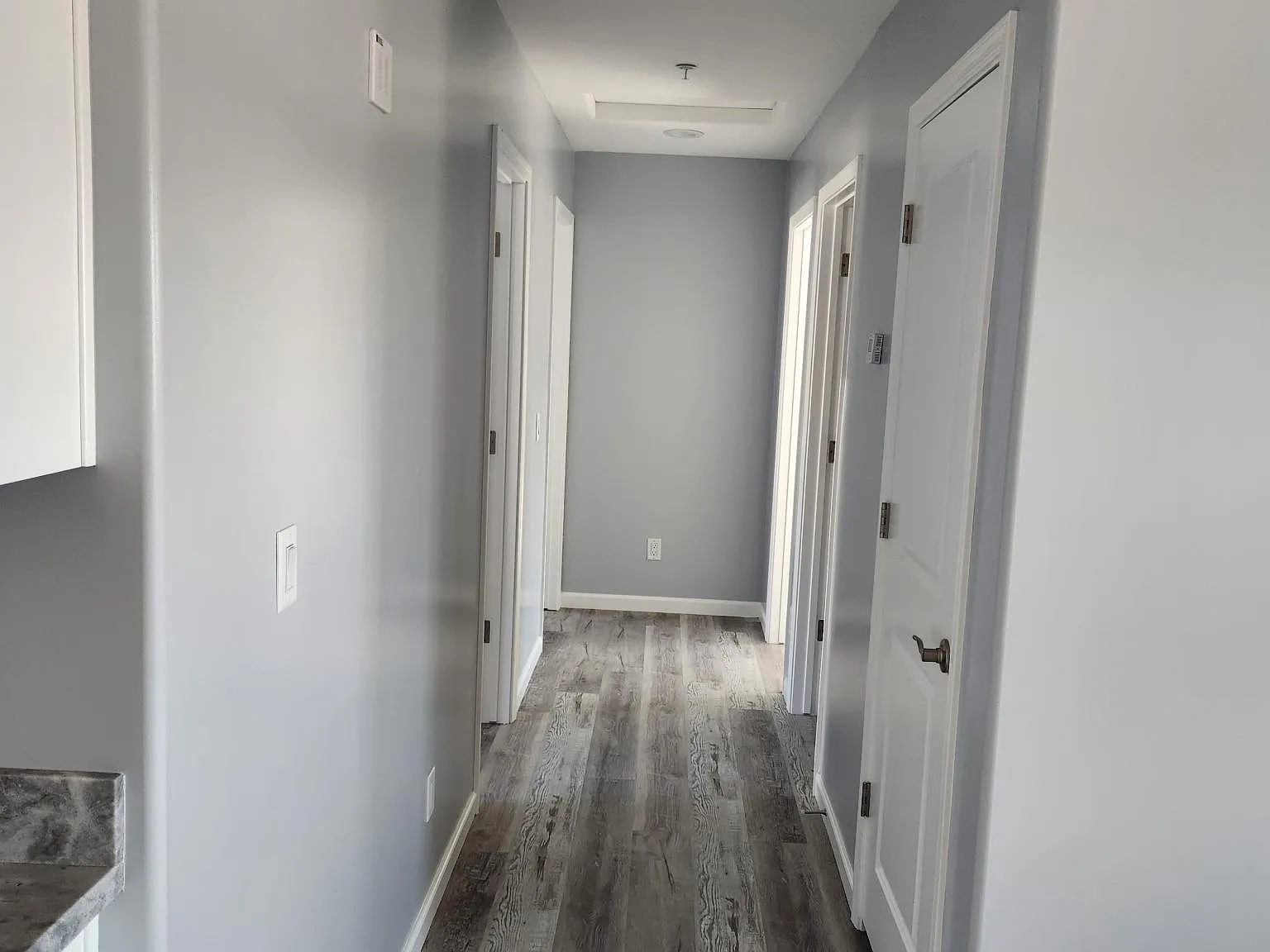 3 bed, 1050 sqft, $1,650 — Photo 4