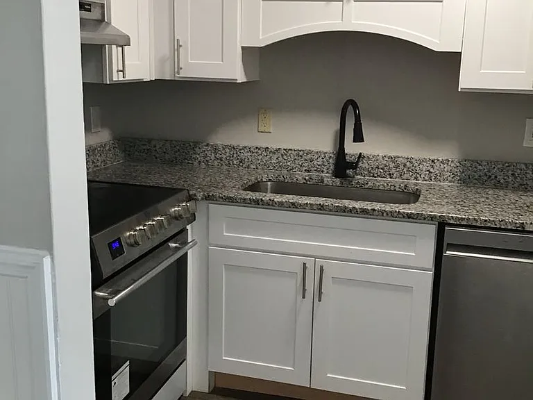 604 Dell Dr — Photo 9