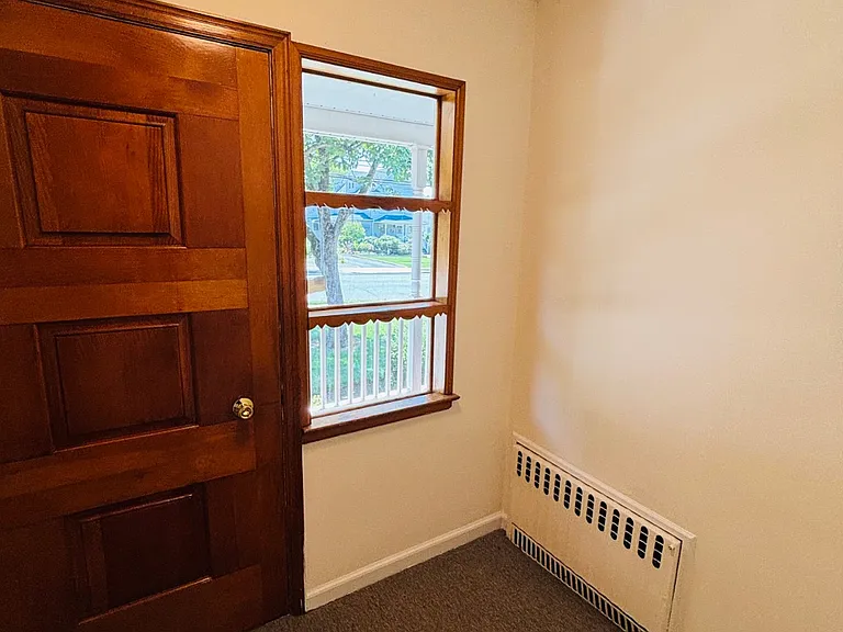 75 Elm Ave — Photo 17