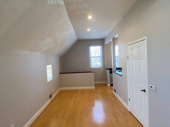 4th image of 1334 N Downing St APT 3