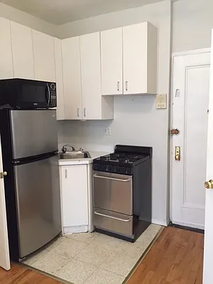 Rented by AJ Clarke | media 9