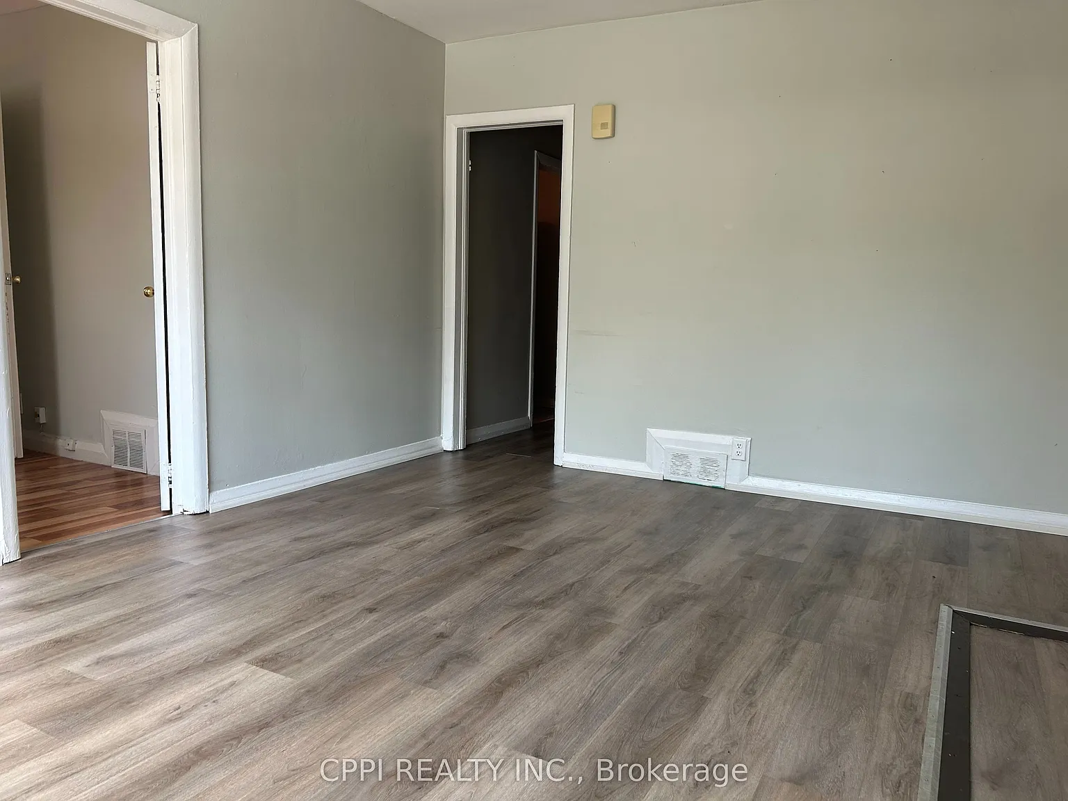 106 Old Kingston Rd — Photo 2