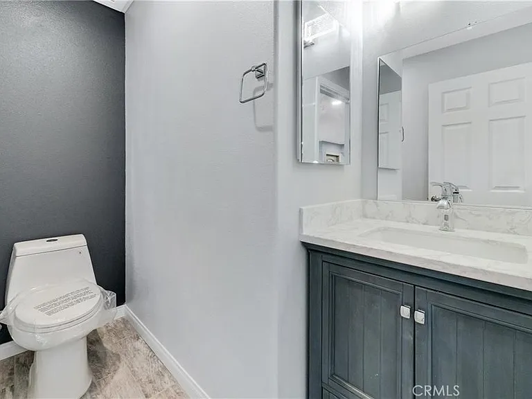 2644 Sycamore Dr — Photo 12