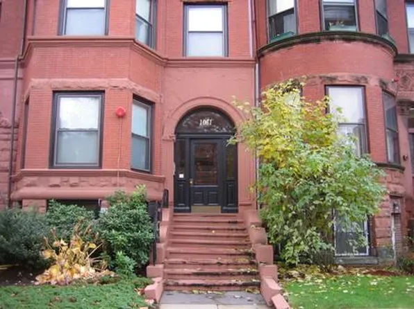 1061 Beacon St, Brookline, MA