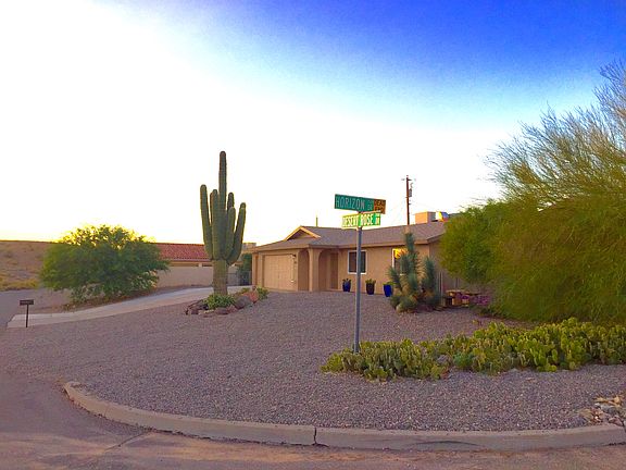 3rd image of 3513 Desert Rose Dr