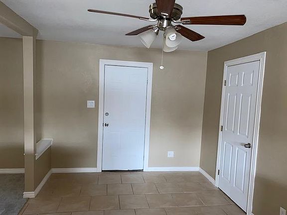 4th image of 1611 Golder Ave APT B