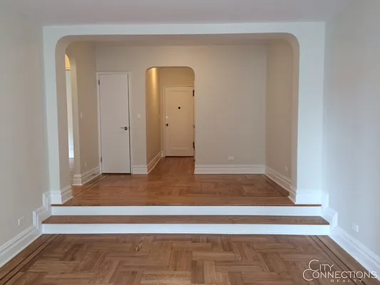 Rented by City Connections Realty | media 15