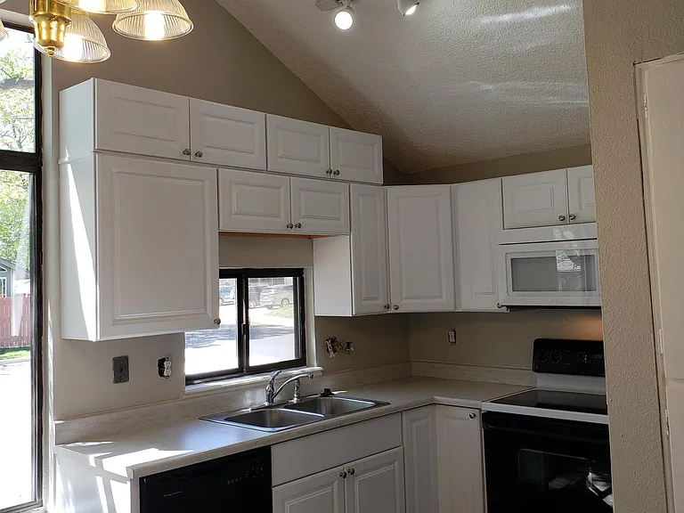 New kitchen