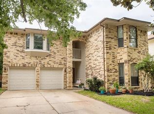 932 Ashmount Ln, Arlington, TX 76017